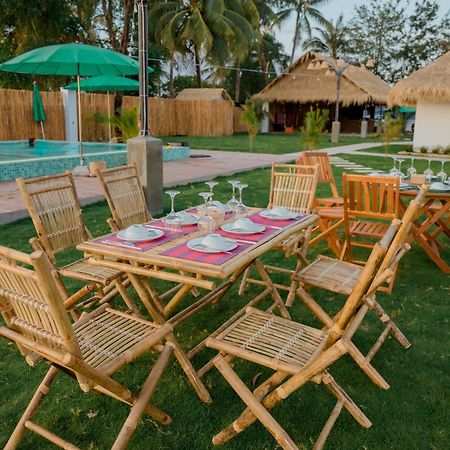 Sea Sand Resort Kampot Exterior photo