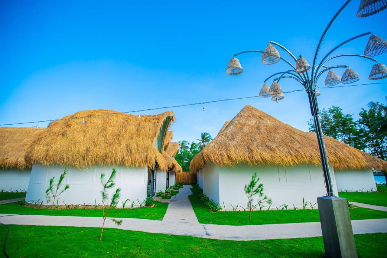 Sea Sand Resort Kampot Exterior photo